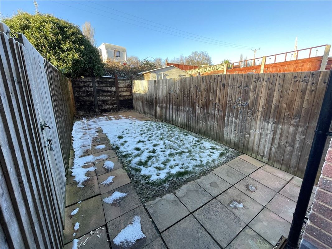 2 bedroom house, Don View, Mexborough S64 - Available