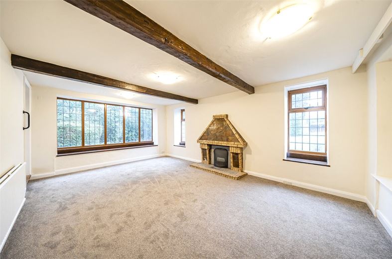 4 bedroom house, Pontefract Road, Crofton WF4 - Available