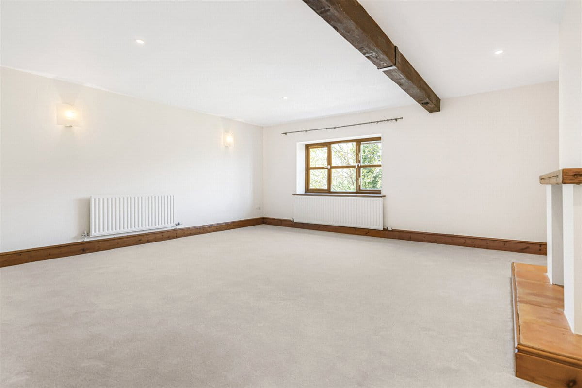 4 bedroom cottage, Yew Tree Court, Nantwich Road CW10