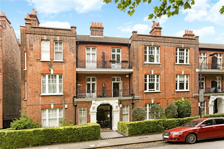 House for sale in Park Road, Mansions, SW6 Fulham