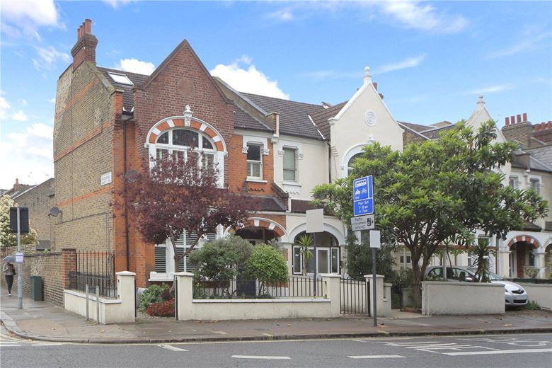 Flat for sale in London, Fulham Palace Road, SW6 Fulham BNS130048