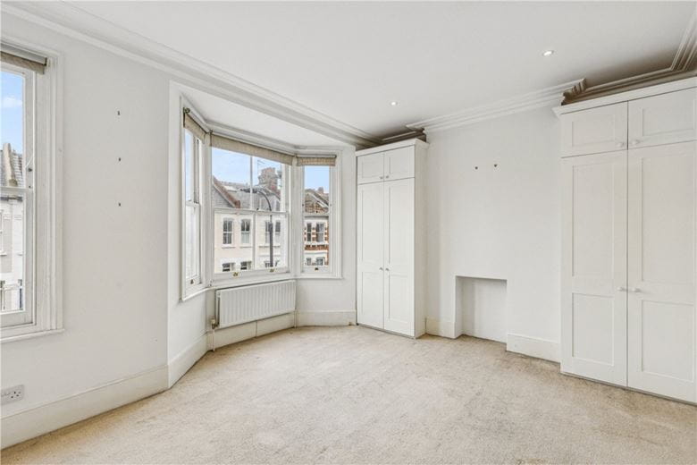 4 bedroom house, Firth Gardens, London SW6 - Available