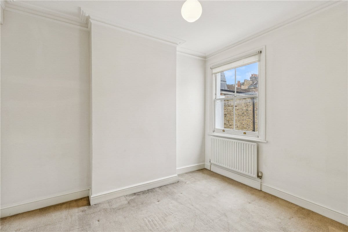 4 bedroom house, Firth Gardens, London SW6 - Available