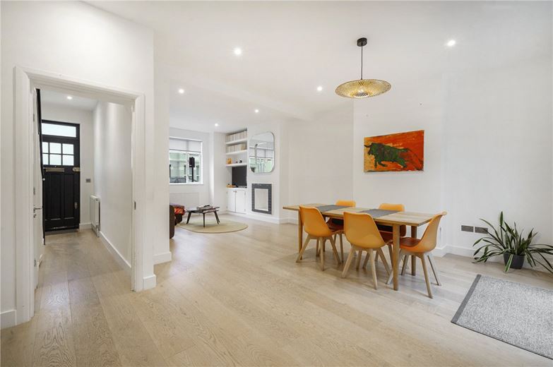 3 bedroom house, Colehill Lane, London SW6 - Available