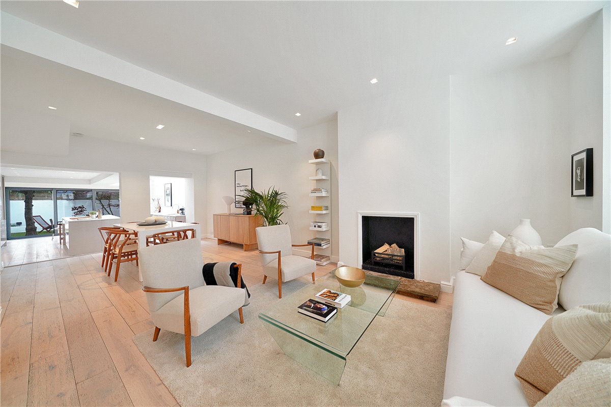 3 bedroom house, Delorme Street, London W6 - Sold