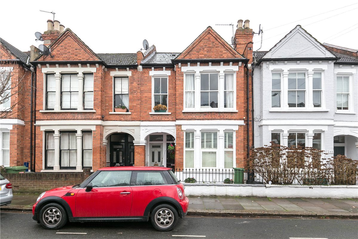 2 bedroom maisonette, Edenvale Street, London SW6 - Available