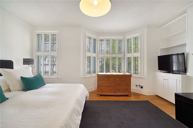 4 bedroom house, Kenyon Street, London SW6 - Sold