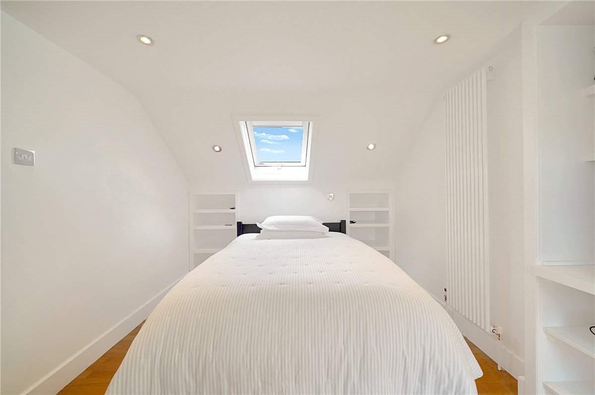 4 bedroom house, Kenyon Street, London SW6 - Sold