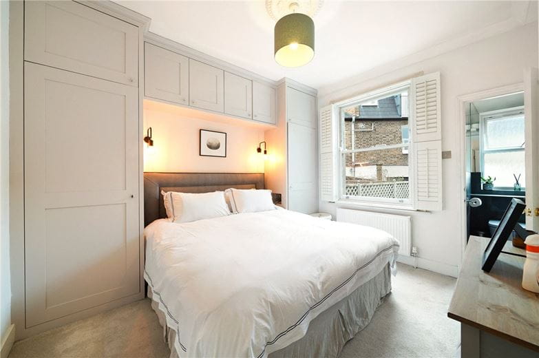 2 bedroom flat, Parkville Road, London SW6 - Available