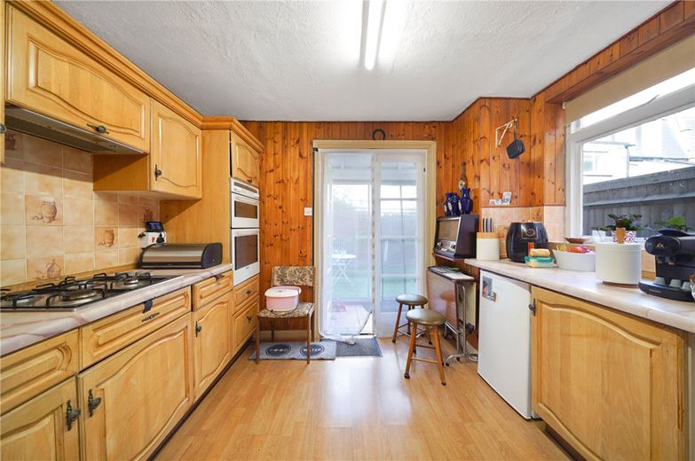 3 bedroom house, Burnfoot Avenue, London SW6 - Available