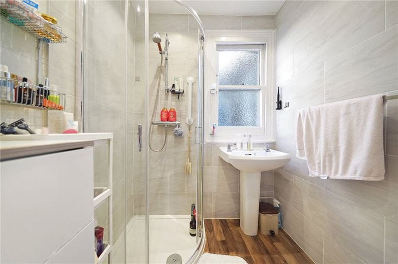 3 bedroom house, Burnfoot Avenue, London SW6 - Available