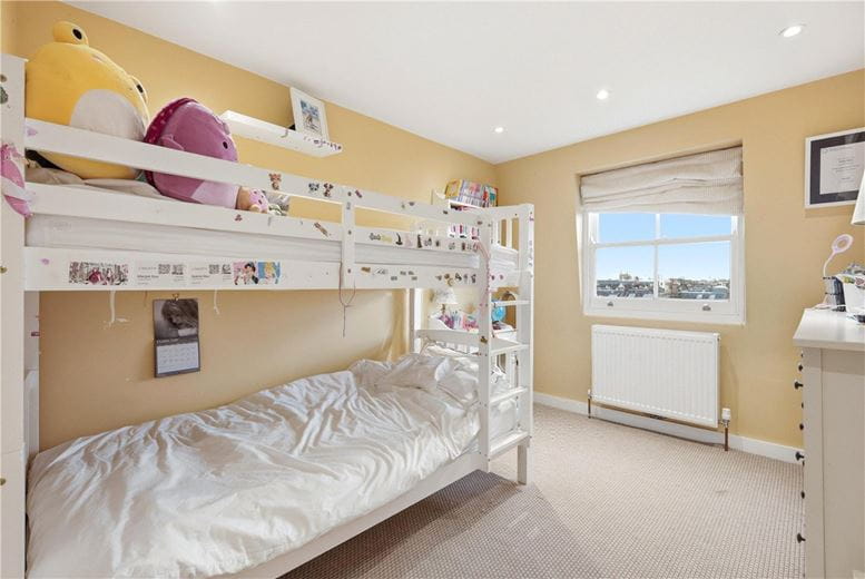 6 bedroom house, Delaford Street, London SW6 - Available