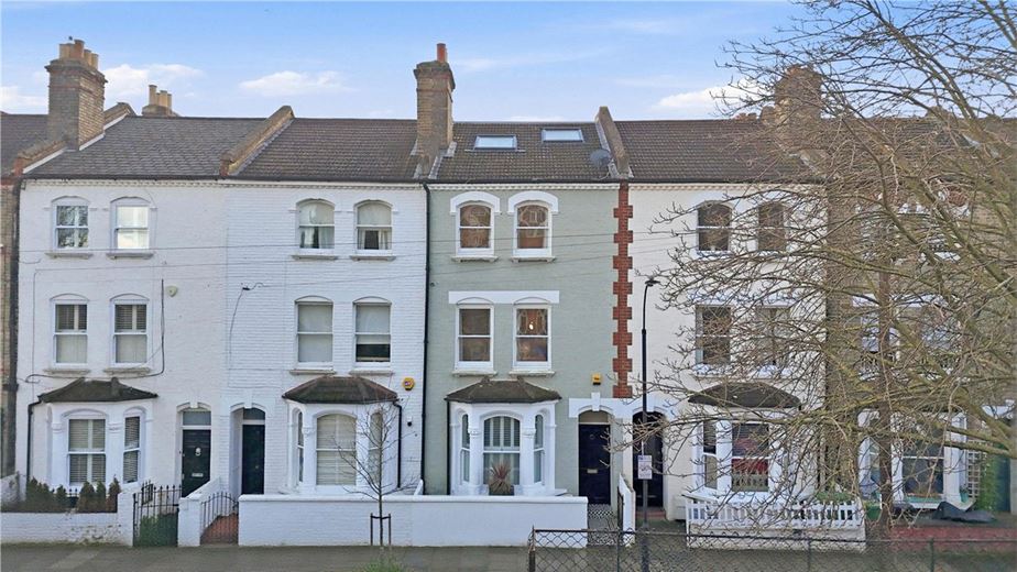 6 bedroom house, Delaford Street, London SW6 - Available