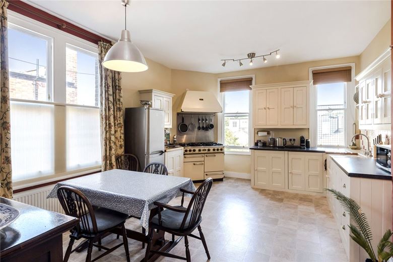 Flat for sale in Park Road, Mansions, SW6 Fulham