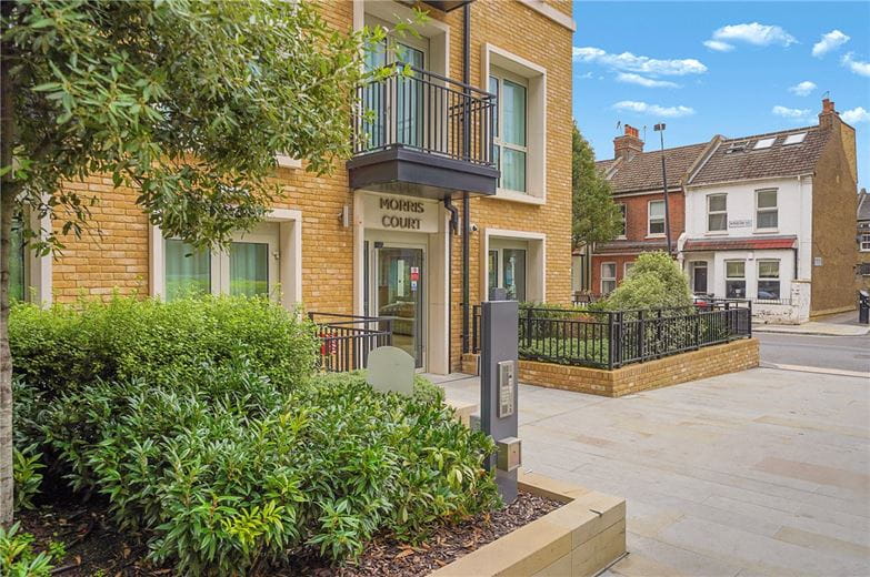 2 bedroom flat, Tierney Lane, London W6 - Available