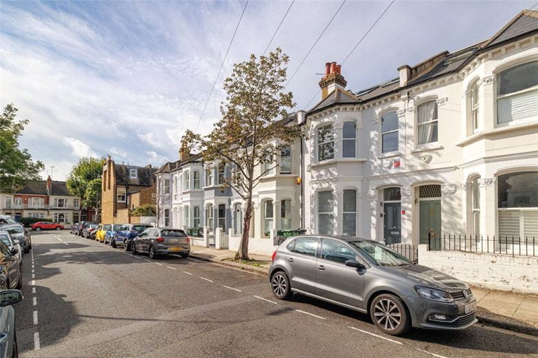 5 bedroom house, Ashington Road, London SW6 - Available