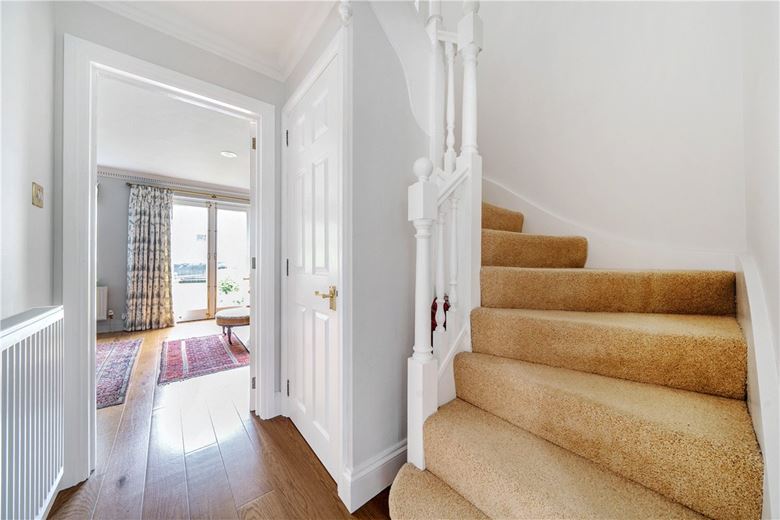 2 bedroom house, Circus Mews, Bath BA1 - Sold