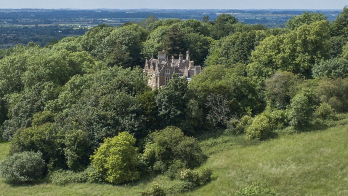 19 bedroom house, Bowden Hill, Lacock SN15 - Available