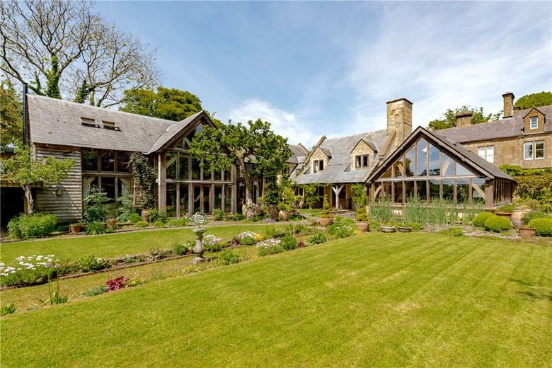5 bedroom house, Church Road, Biddestone SN14 - Available