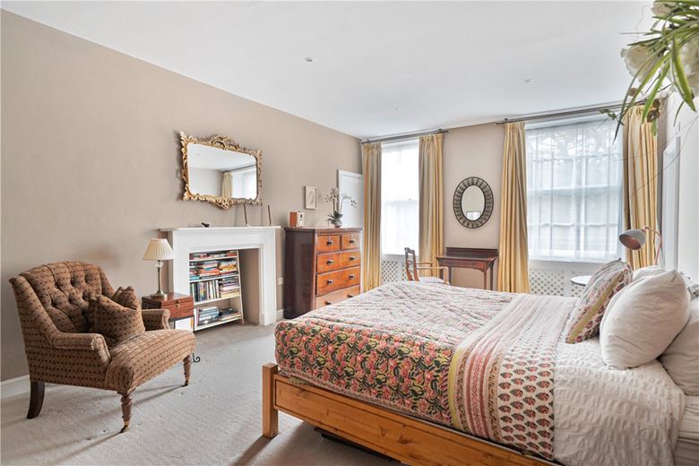 7 bedroom house, Sydney Place, Bath BA2 - Available