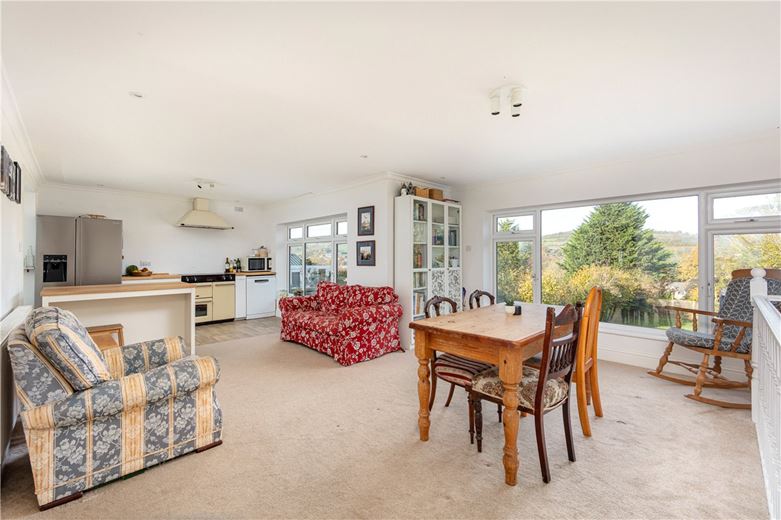 4 bedroom house, Devonshire Road, Bathampton BA2 - Sold