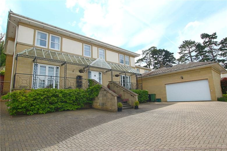 4 bedroom house, Trossachs Drive, Bath BA2 - Available