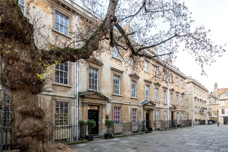 5 bedroom , North Parade Buildings, Bath BA1 - Available