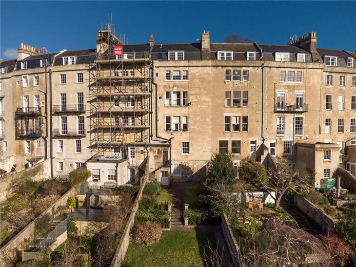 6 bedroom house, Widcombe Crescent, Bath BA2 - Available