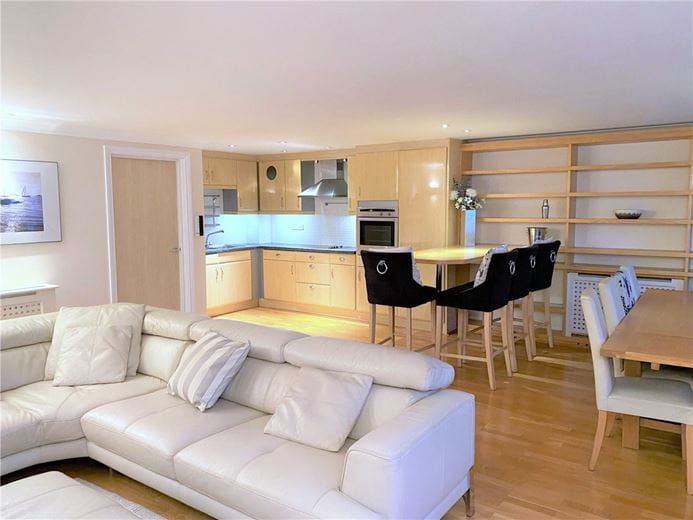 2 bedroom flat, Victoria Bridge Road, Bath BA1 - Sold STC