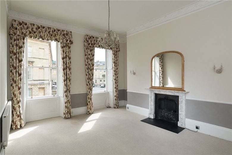 2 bedroom flat, Henrietta Street, Bath BA2 - Sold