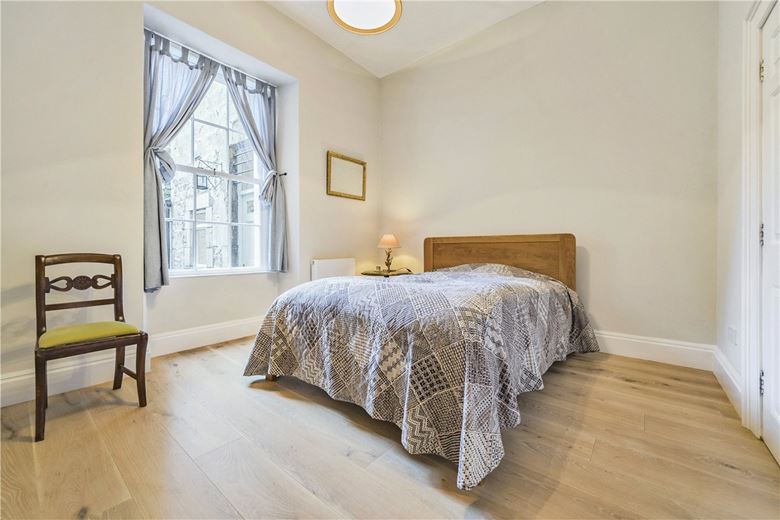 1 bedroom flat, Park Street, Bath BA1 - Sold