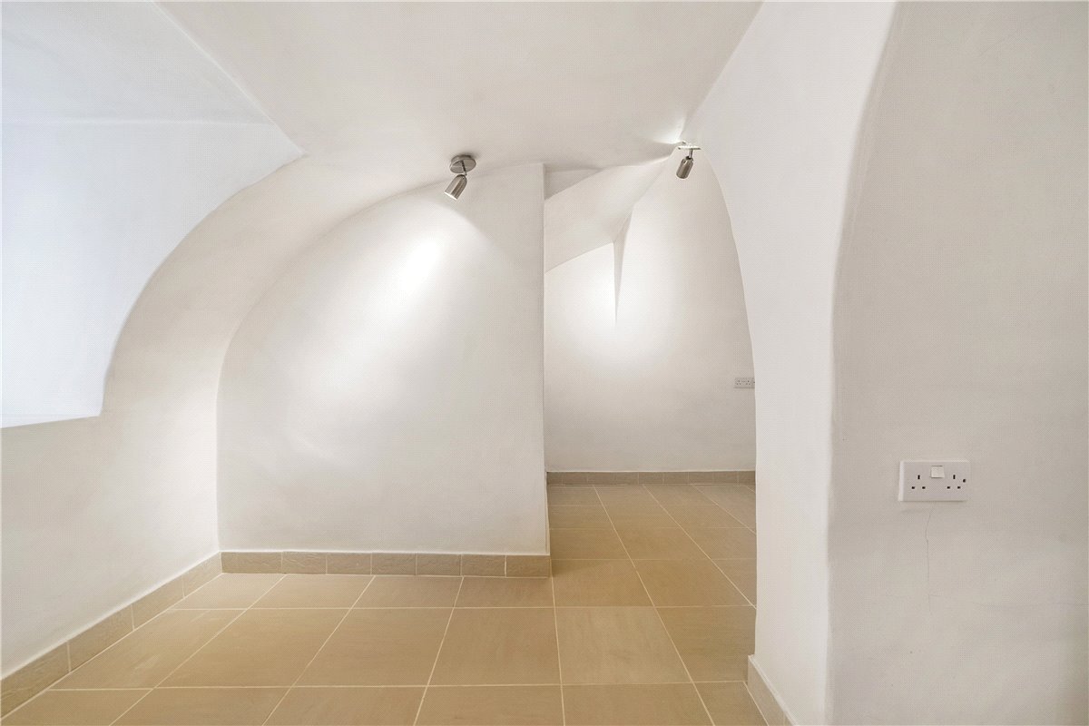 1 bedroom flat, Park Street, Bath BA1 - Sold