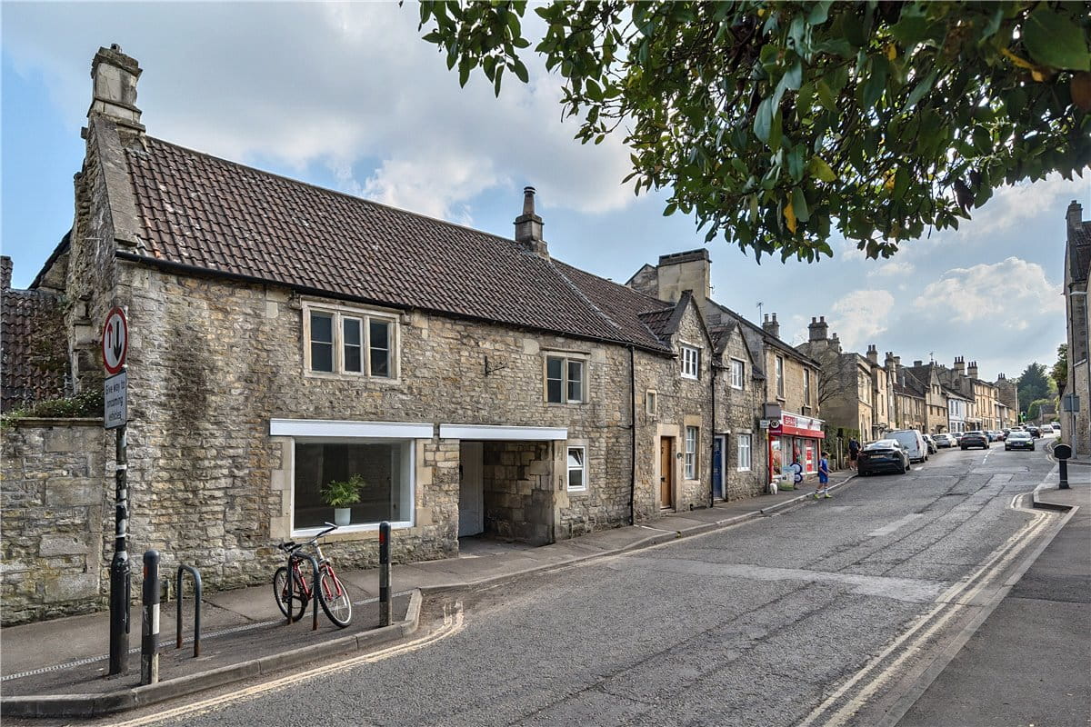 2 bedroom cottage, High Street, Batheaston BA1 - Sold STC