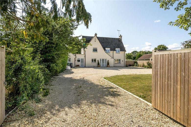 4 bedroom house, Corsham Road, Lacock SN15 - Sold