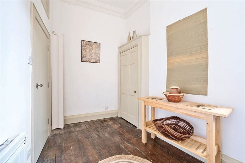 1 bedroom flat, Abbey House, Abbey Green BA1 - Sold