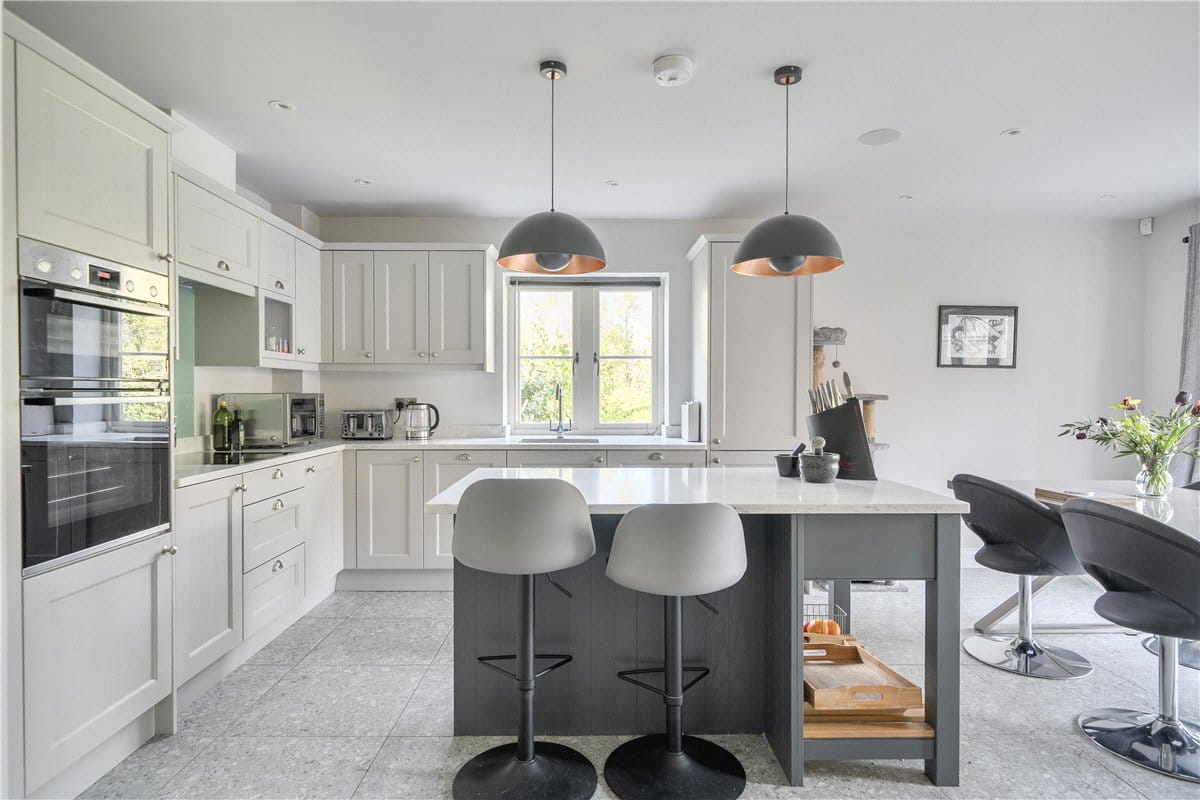 5 bedroom house, Hawkers Yard, Batheaston BA1 - Available