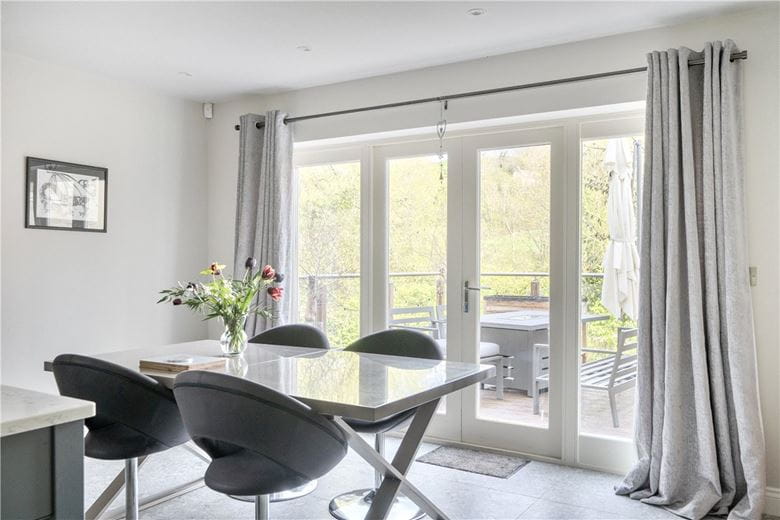 5 bedroom house, Hawkers Yard, Batheaston BA1 - Available