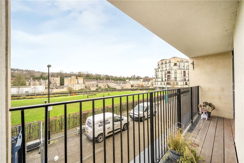 2 bedroom flat, Percy Terrace, Bath BA2 - Available