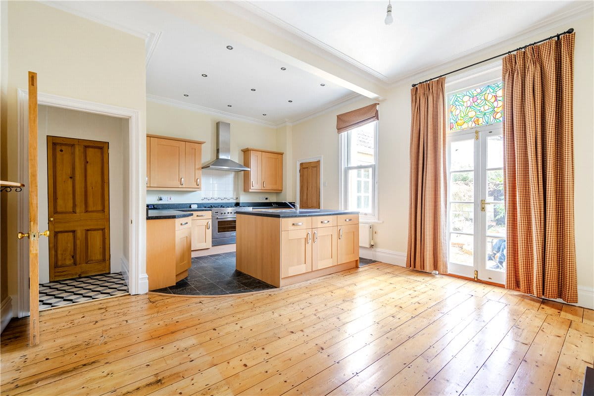 4 bedroom house, Foxcombe Road, Bath BA1 - Sold
