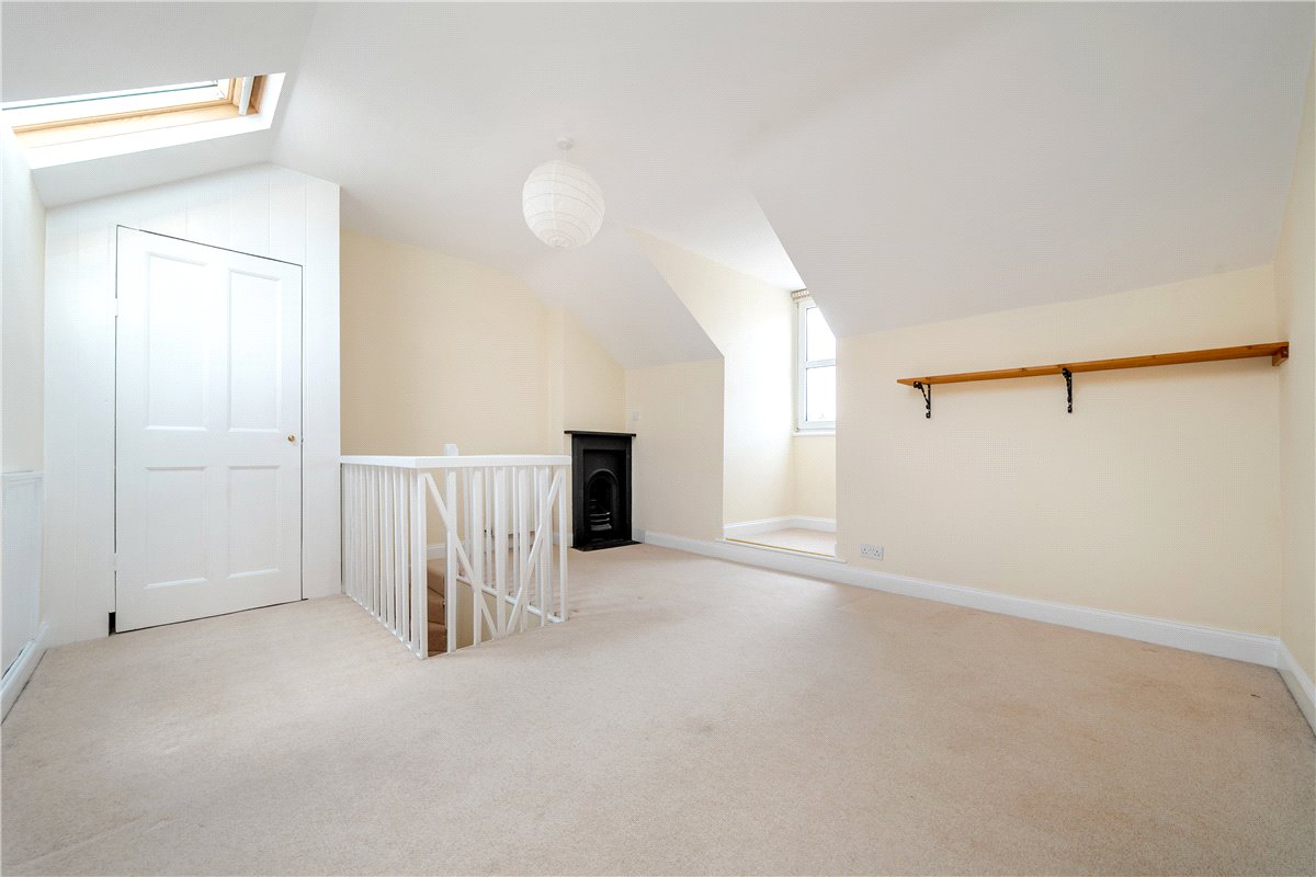 4 bedroom house, Foxcombe Road, Bath BA1 - Sold