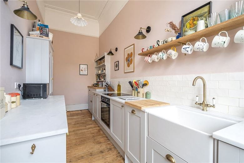 1 bedroom flat, Sydney Place, Bath BA2 - Available