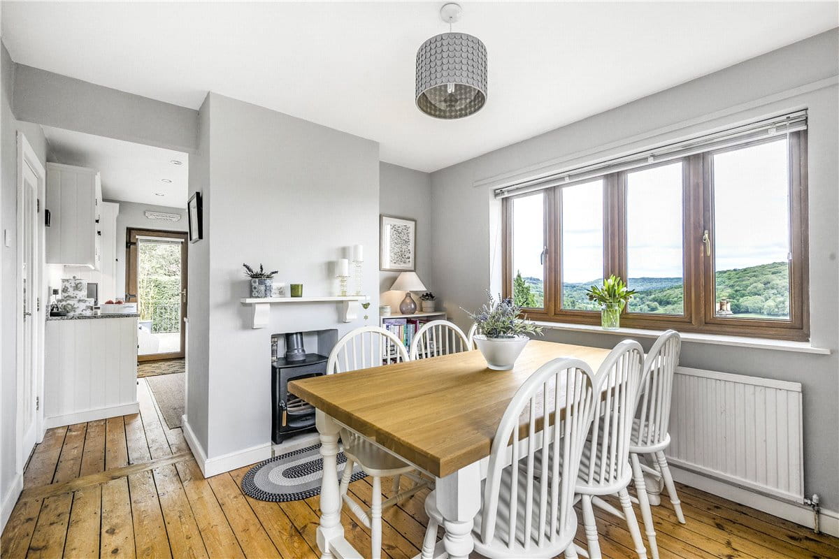 3 bedroom house, Middle Stoke, Limpley Stoke BA2 - Available