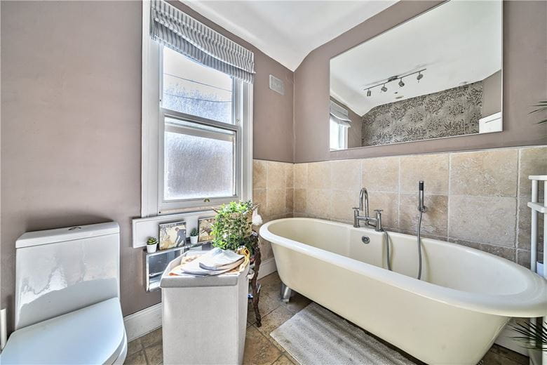 4 bedroom house, Beechen Cliff Road, Bath BA2 - Sold STC