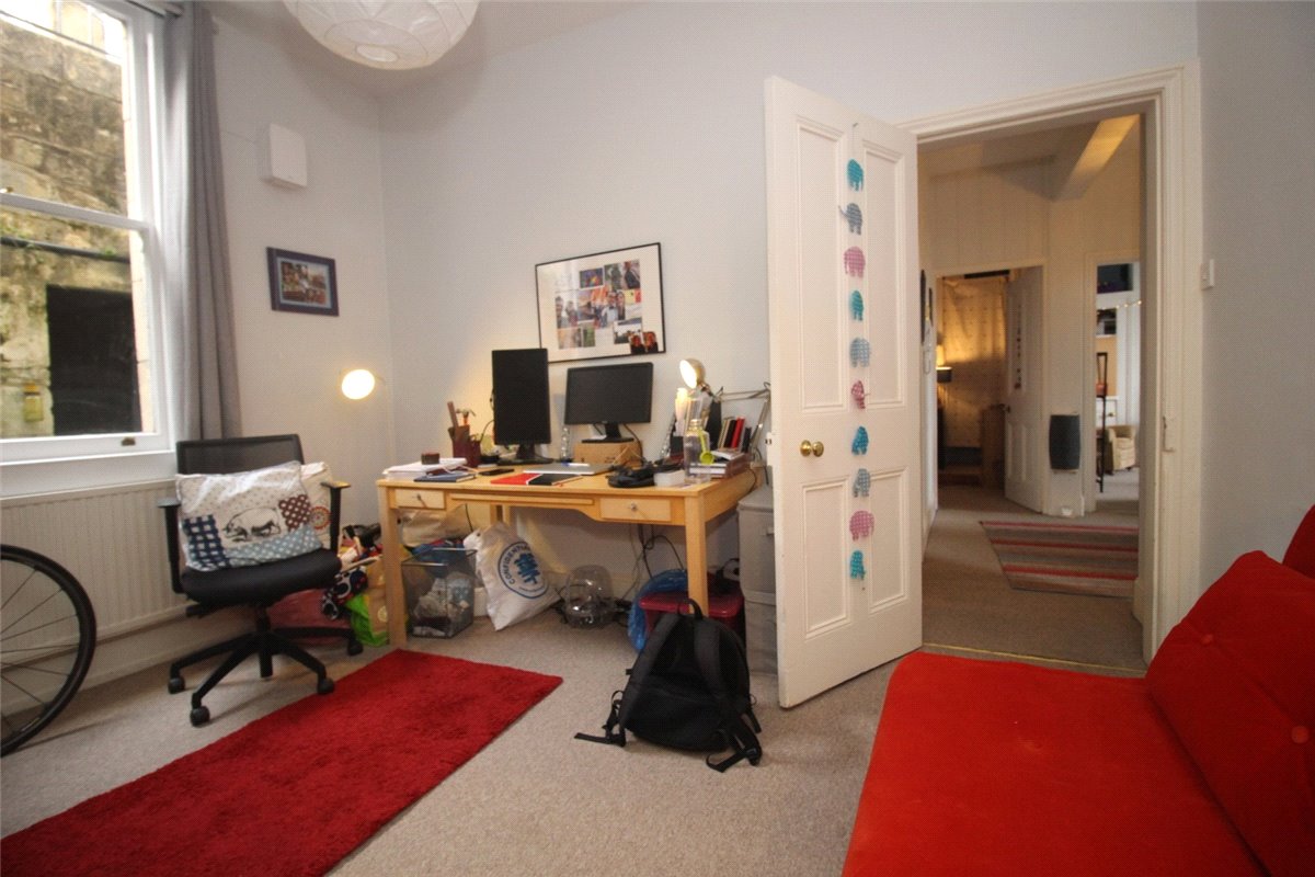 2 bedroom flat, Belgrave Terrace, Bath BA1 - Sold