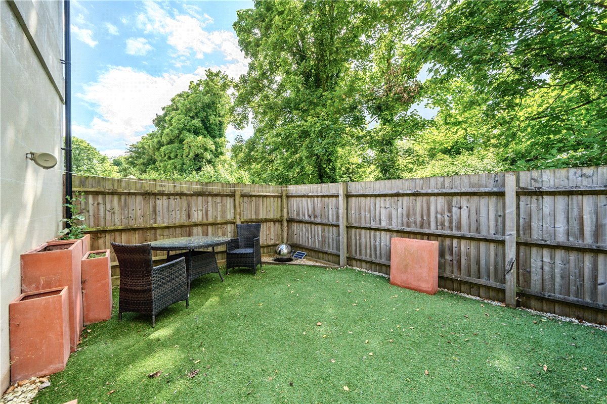 2 bedroom house, Rennie Close, Bath BA2 - Sold