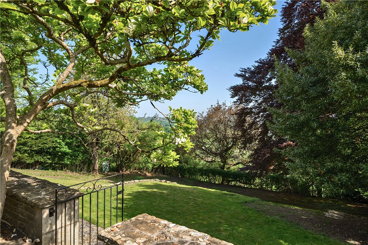 4 bedroom house, Kingsdown, Corsham SN13 - Available