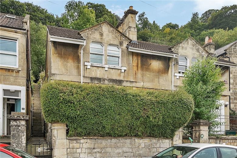 2 bedroom house, Alexandra Road, Bath BA2 - Available