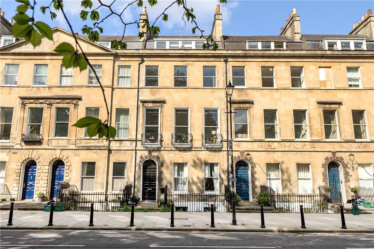 2 bedroom flat, Sydney Place, Bath BA2 - Available