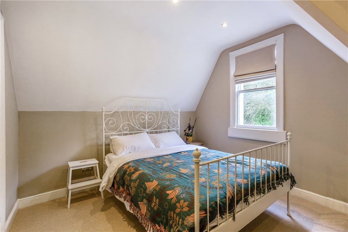 4 bedroom house, Daisy Bank, Bath BA2 - Available