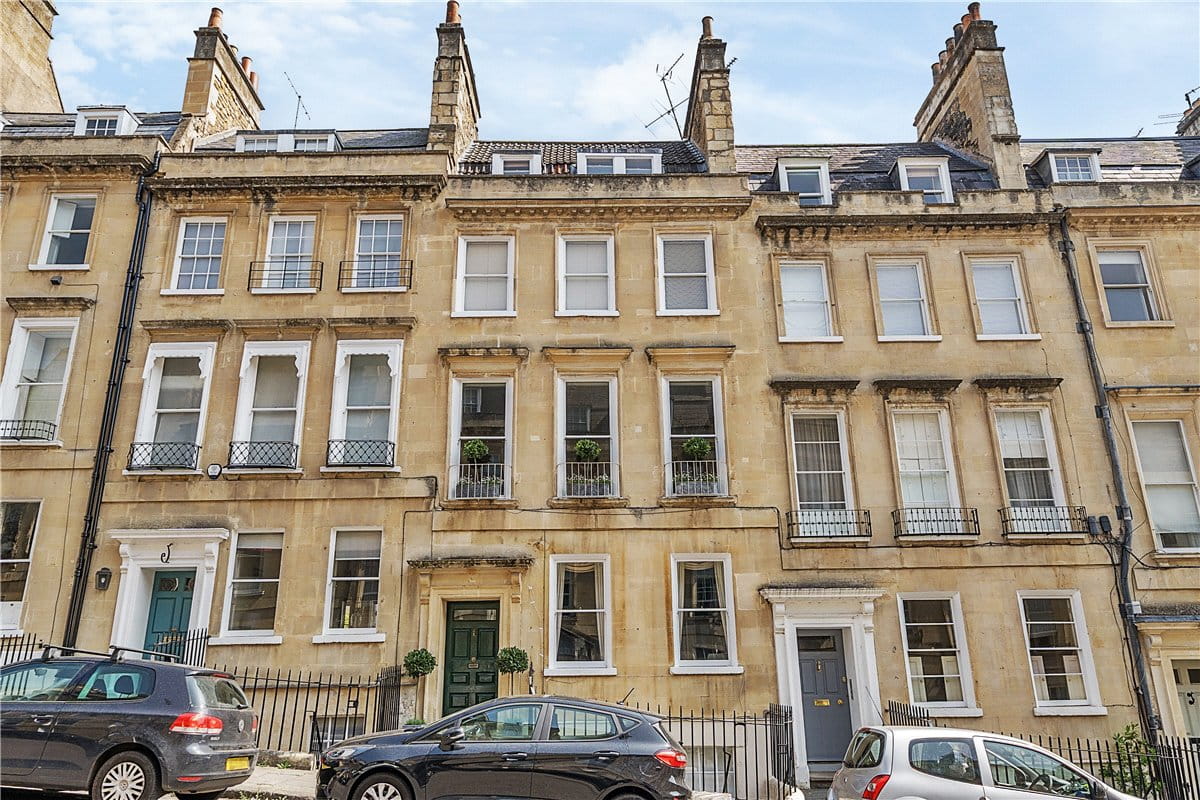 1 bedroom flat, Russell Street, Bath BA1 - Sold STC
